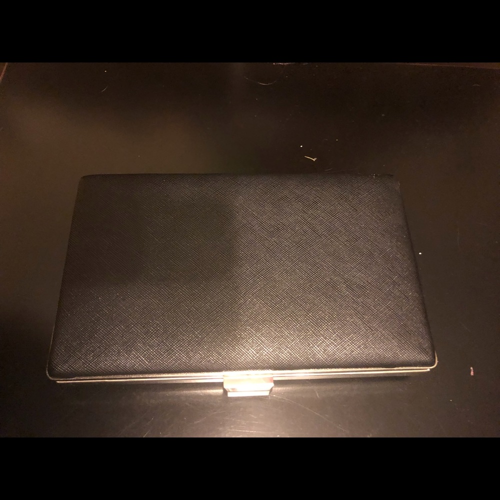 Black wristlet